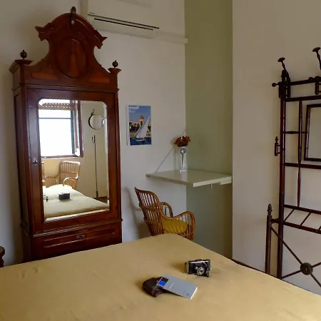 Sardegna, Torre Grande, La Camera Chiara Q2749 Casa de hóspedes